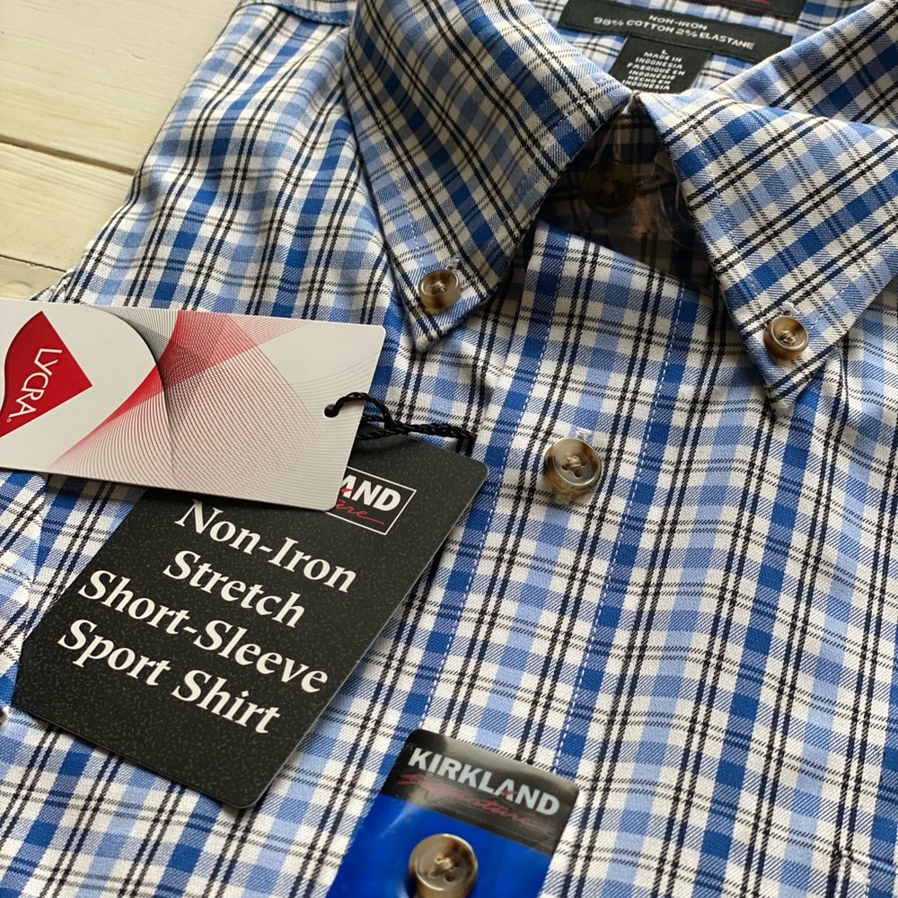 NWT Men’s Short Sleeve Dress Shirt  by Kirkland’s